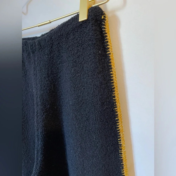 Black Knit Wide Leg Trouser Pants Gold Embellished - Picture 2 of 7